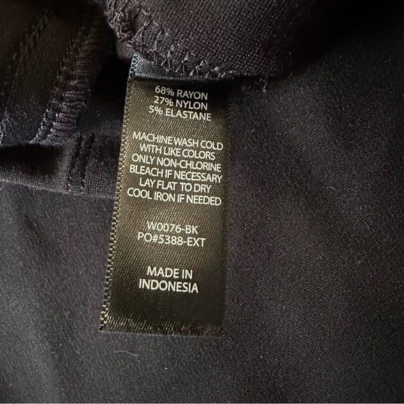 NWOT Betabrand Dress Pant Yoga Pants Straight Leg Classic Black - Picture 8 of 10